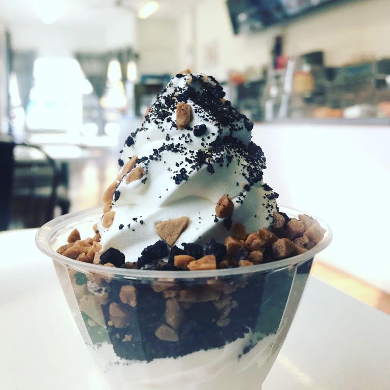 BJs Dairy Bar & Eatery | 24 Ontario Rd, Mitchell, ON N0K 1N0, Canada | Phone: (519) 348-4440
