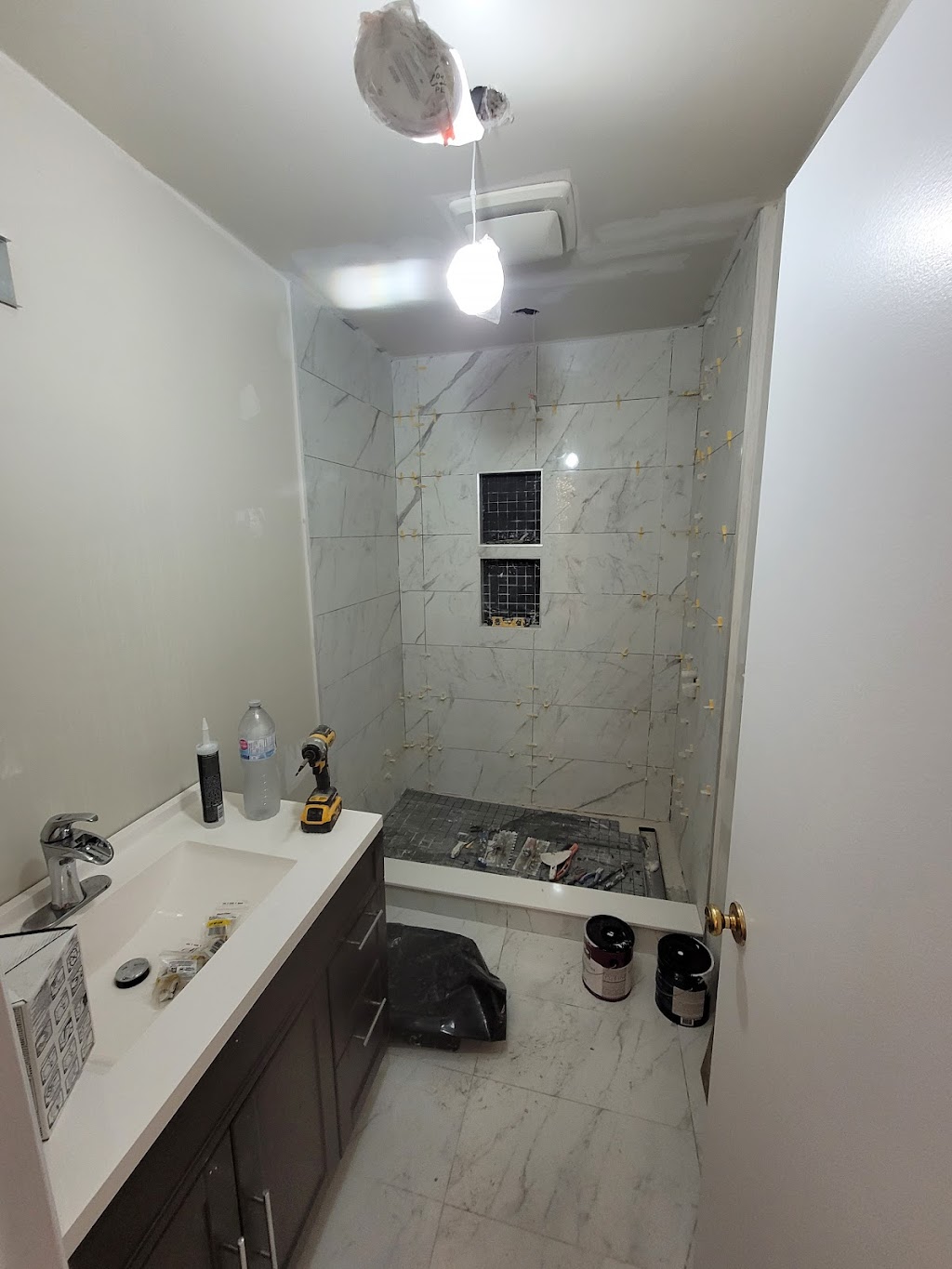 Grand View Renovation | 20 Gas Light Crescent, Woodbridge, ON L4L 8E8, Canada | Phone: (437) 388-1918