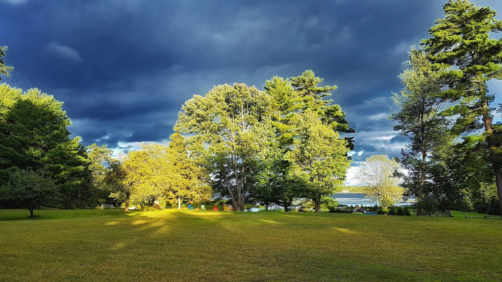 Pilgrims Rest | 23 Cheboutequion Dr, Lakefield, ON K0L 2H0, Canada | Phone: (705) 877-2886