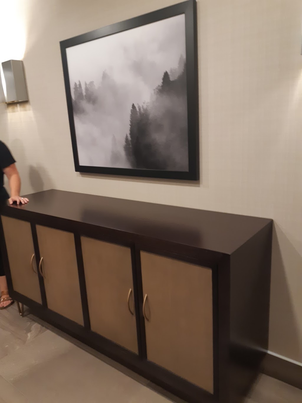 Holiday Inn & Suites Calgary Airport North | 20 Freeport Pl NE, Calgary, AB T3J 5E1, Canada | Phone: (403) 289-7800