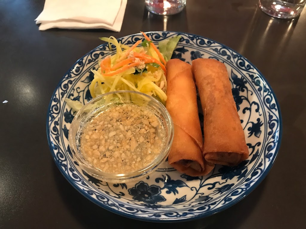 Banh Thai Restaurant | 4730 Boul Gene-H.-Kruger, Trois-Rivières, QC G9A 4N1, Canada | Phone: (819) 840-2833
