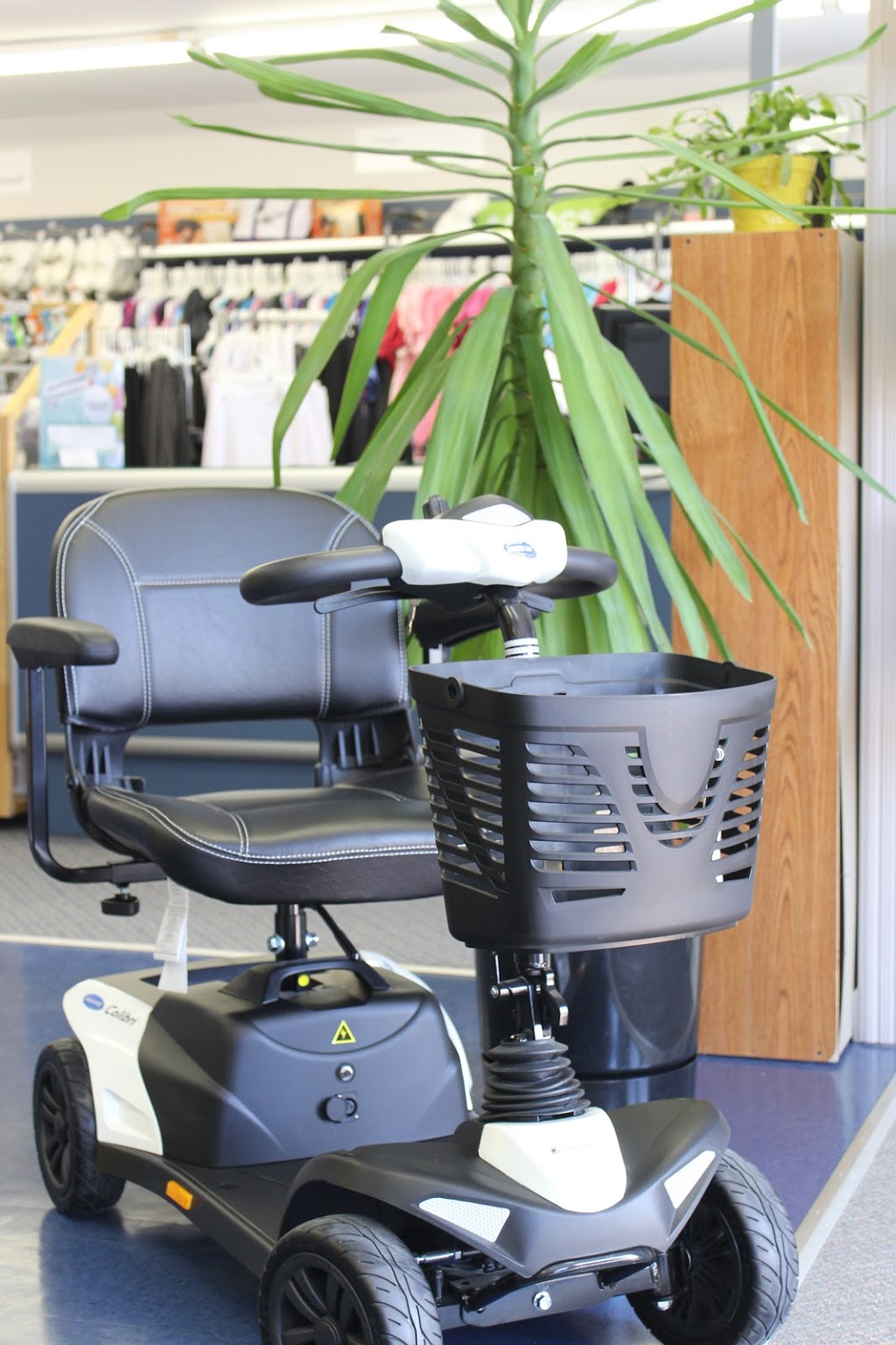 Médi-Santé | 867 Boulevard Saint-René O, Gatineau, QC J8T 7X7, Canada | Phone: (819) 243-1717