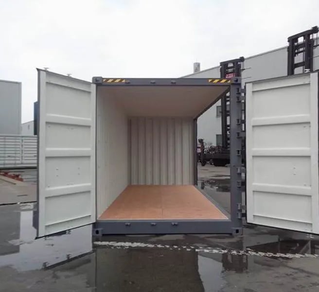 Container-martinshop | 703 1re Avenue, Sainte-Catherine, QC J5C 1C5, Canada | Phone: (581) 476-0855