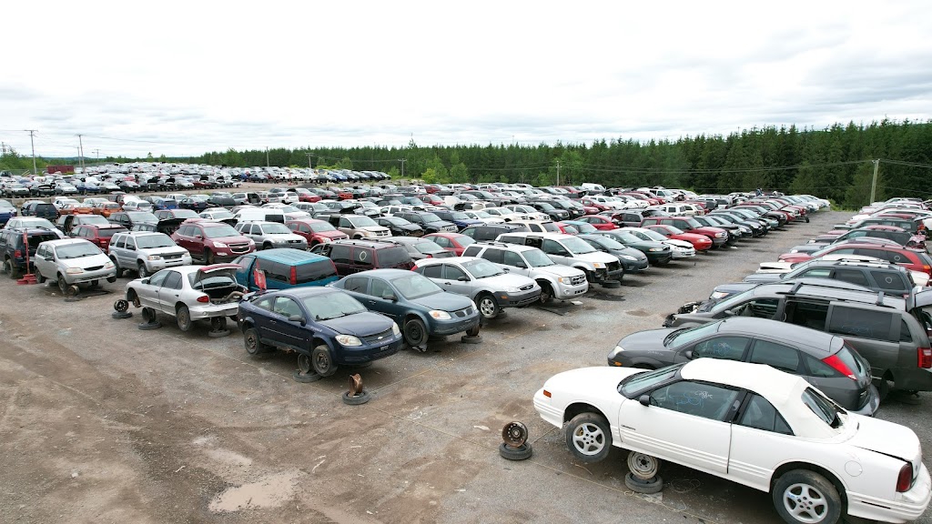 Kenny U-Pull Trois-Rivières | 2905 Bd Saint-Michel, Trois-Rivières, QC G9A 5E1, Canada | Phone: (873) 240-2223