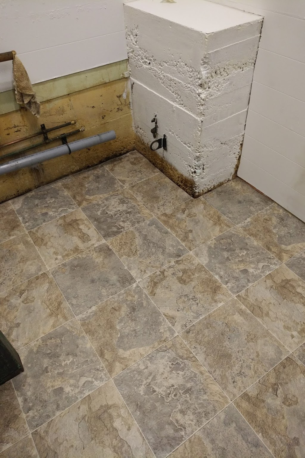 L&R Doan Flooring | 36 Vincent Crescent, London, ON N6C 4X8, Canada | Phone: (519) 852-4606