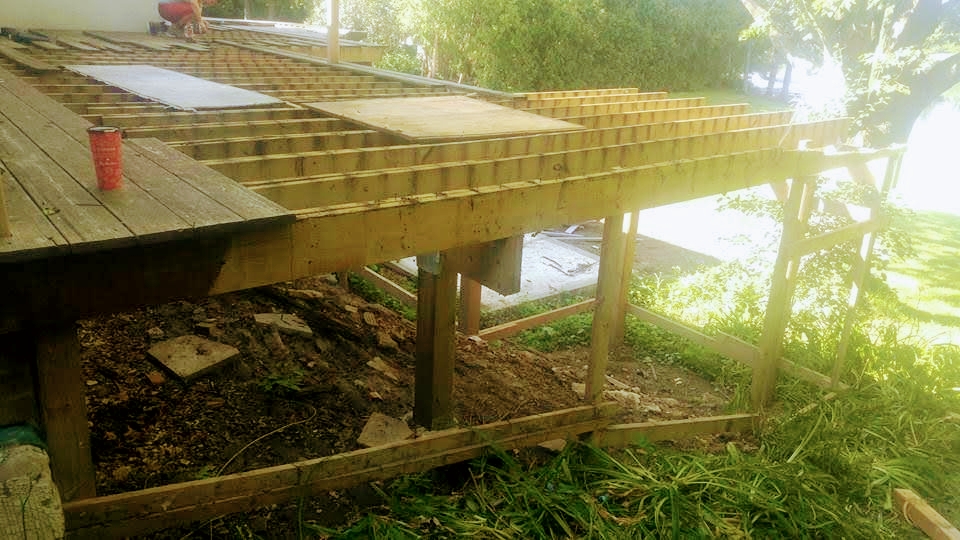Glorious Fence Decks and More | 6083 Herberts Corners Rd, Greely, ON K4P 1H3, Canada | Phone: (613) 304-2077