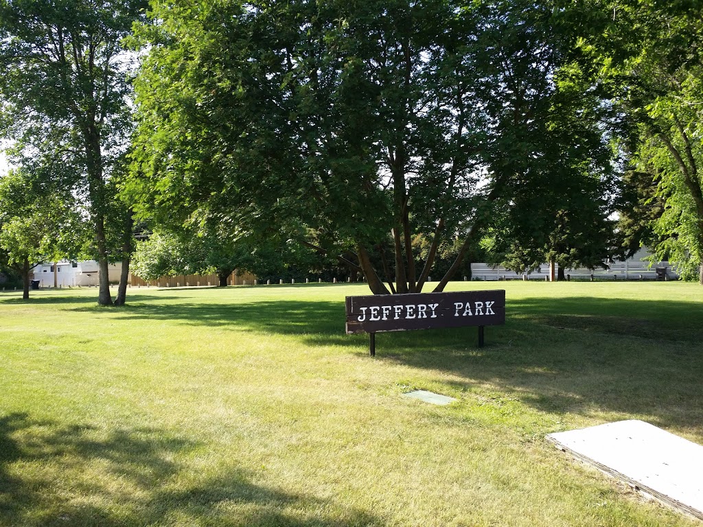 Jeffery Park | 20 Porteous Crescent, Saskatoon, SK S7J 2S8, Canada