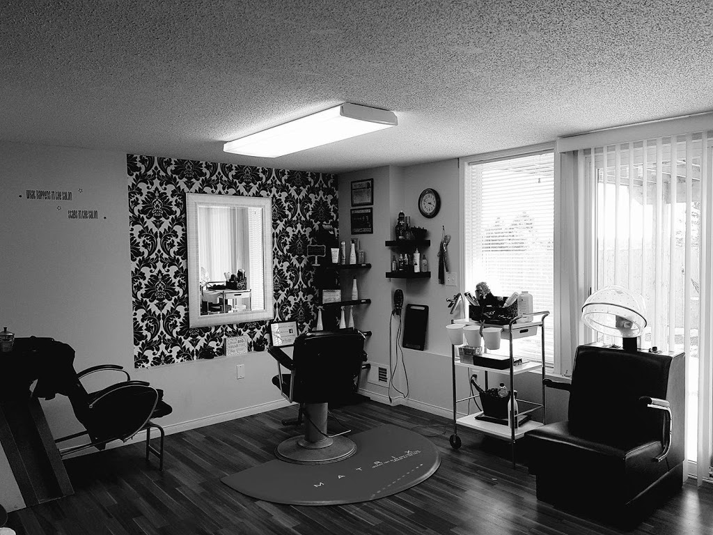 Hairdeesign | 64 Goodwood Ct, Cambridge, ON N1R 8M7, Canada | Phone: (519) 212-1508