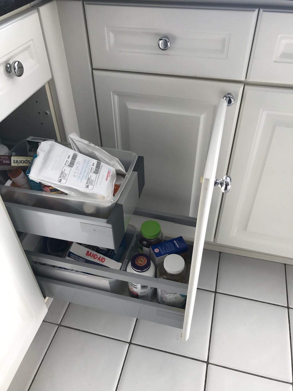 Kitchenfix Kitchen Cabinet Repairs | 208 Wyecroft Rd Suite 201, Oakville, ON L6K 3T8, Canada | Phone: (416) 930-5023