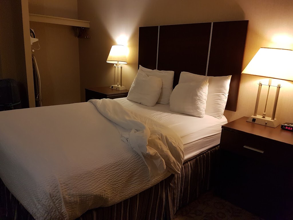 Days Inn by Wyndham Brampton | 260 Queen St E, Brampton, ON L6V 1B9, Canada | Phone: (905) 457-8880