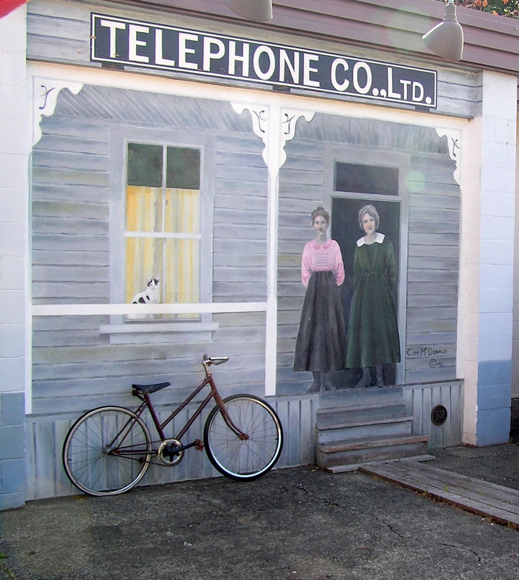 Canada Post | 9769 Willow St, Chemainus, BC V0R 1K0, Canada | Phone: (250) 246-9531