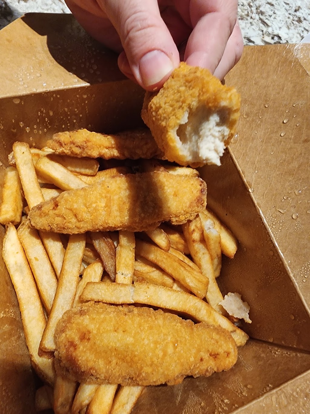 Bird N’ Hand | 4310 104 Ave NE, Calgary, AB T3J 1W5, Canada | Phone: (403) 271-1182