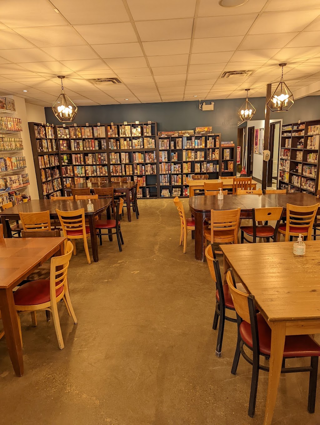 Table Top Cafe | 5716 75 Street NW, Edmonton, AB T6E 5X6, Canada | Phone: (587) 524-5323