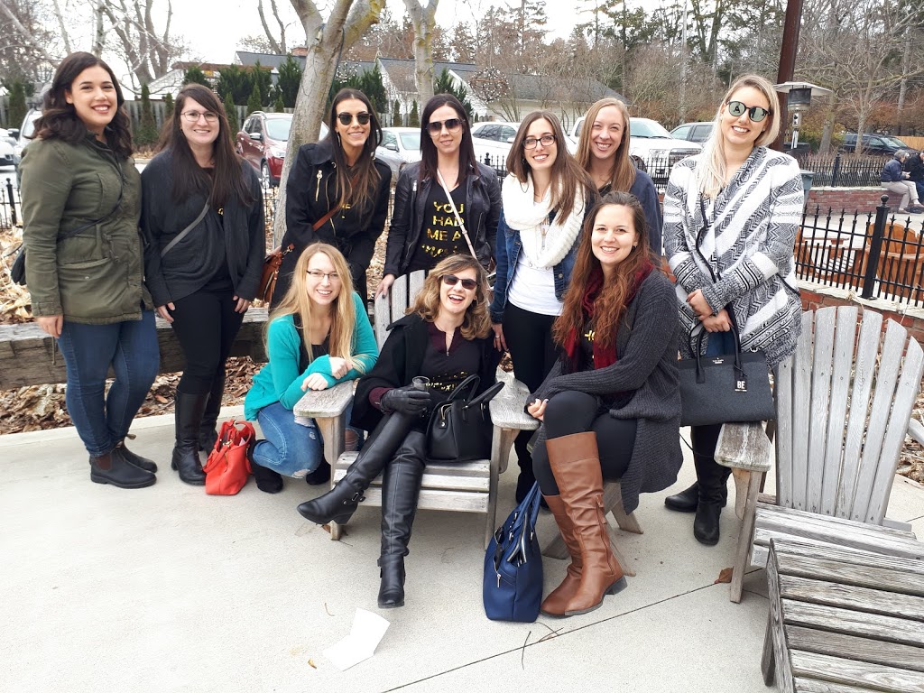 Grape Vine Tours Inc. | 22 Marshwoods Blvd, Kingsville, ON N9Y 4E5, Canada | Phone: (519) 796-1543