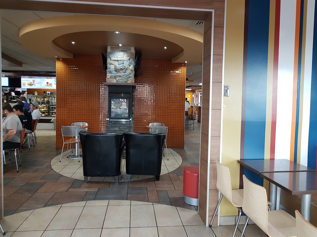 McDonalds | 1040 Avenue Gilles Villeneuve, Berthierville, QC J0K 1A0, Canada | Phone: (450) 836-1238