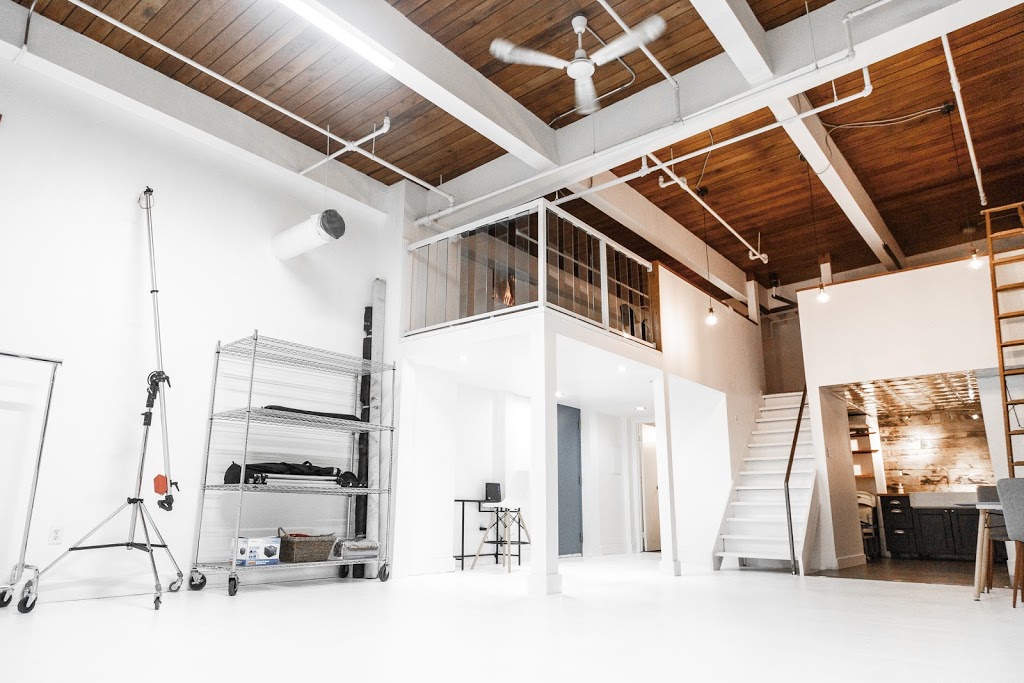 Johann Bona Studio Inc. | 201 Weston Rd #202, Toronto, ON M6N 3P1, Canada | Phone: (647) 917-3545