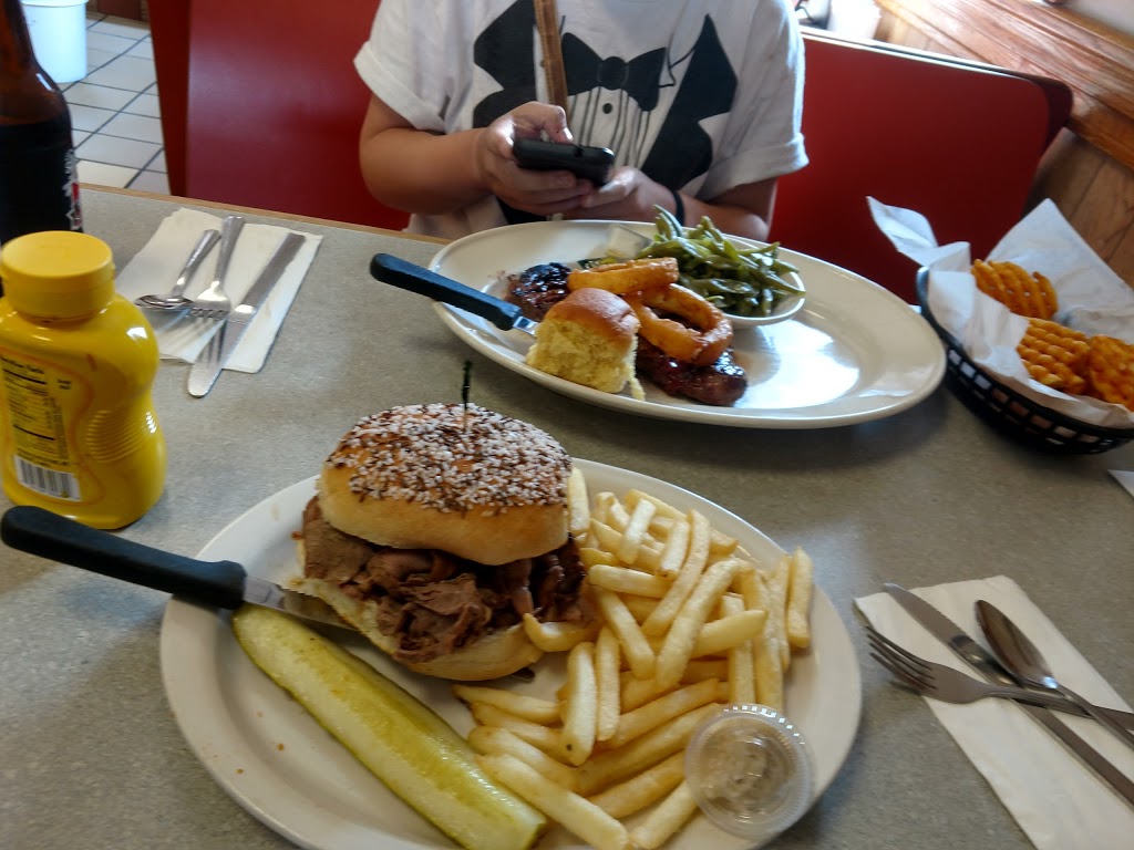 Toms Family Restaurant | 935 Allegany Rd, Irving, NY 14081, USA | Phone: (716) 934-3101