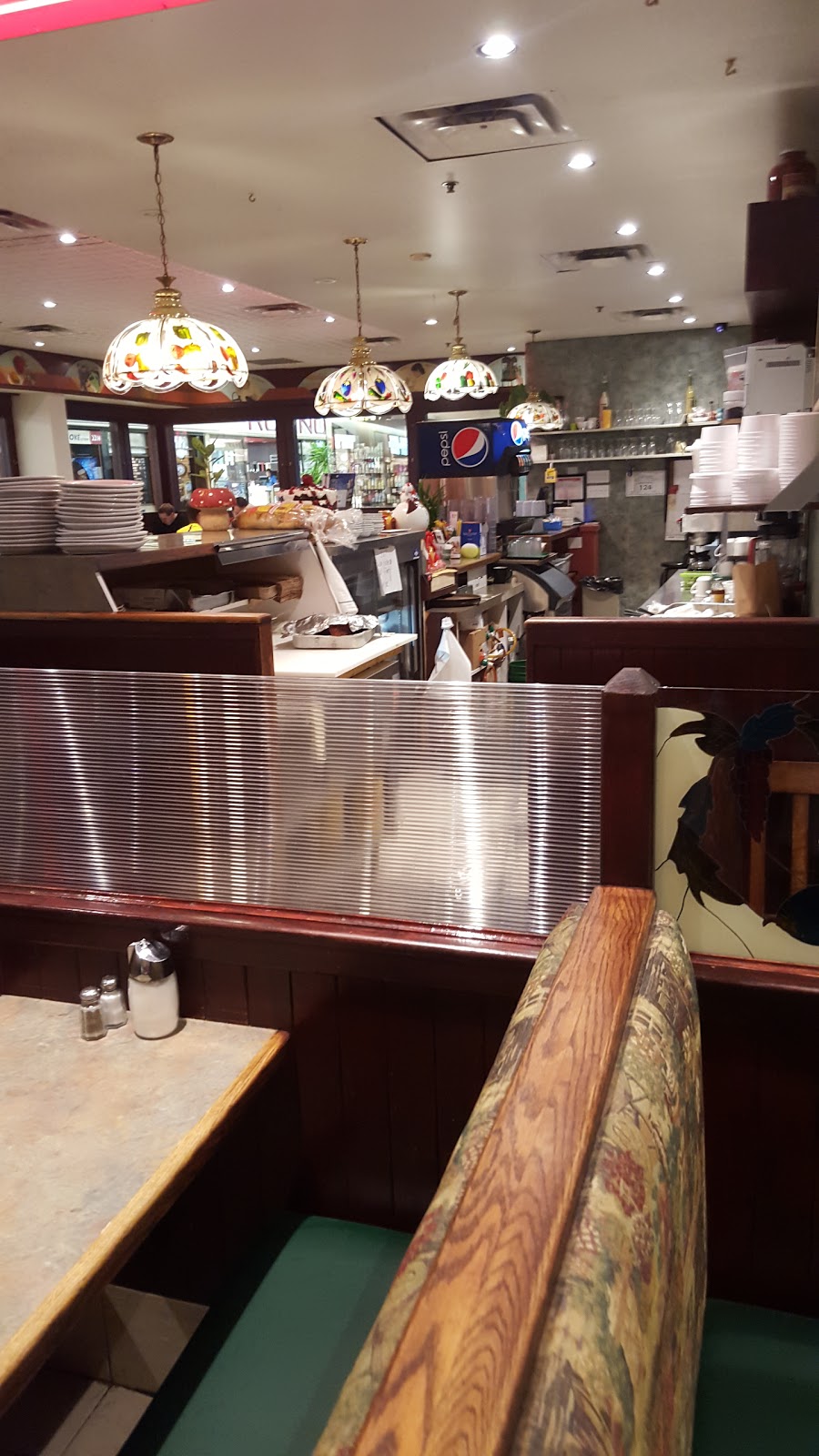 Paulos | 3365 Avenue de Granby, Montréal, QC H1N 2Z7, Canada | Phone: (438) 381-1618