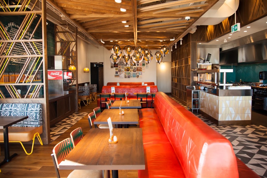 Nandos West Oaks | 32700 South Fraser Way Unit 64, West Oaks Mall, Abbotsford, BC V2T 4M5, Canada | Phone: (604) 746-6299