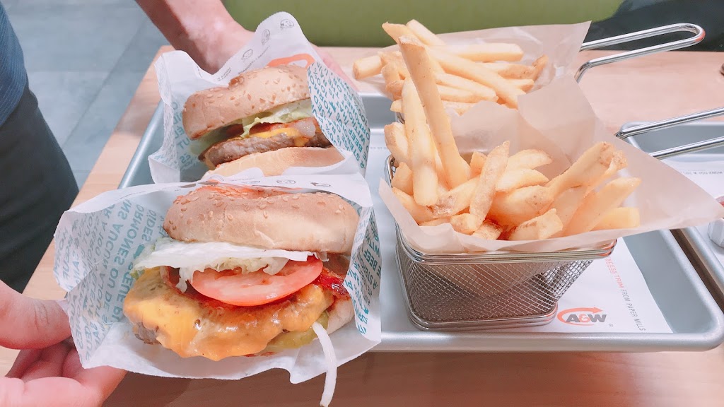 A&W Canada | 2487 91 Ave SE, Calgary, AB T2C 4P3, Canada | Phone: (403) 236-2655