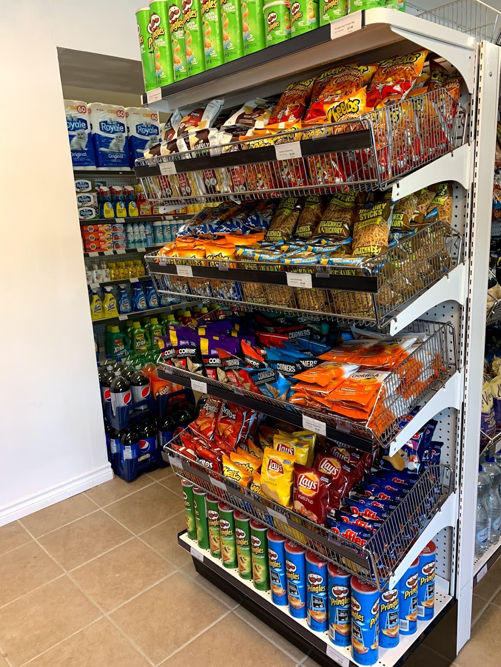 Baldwin Convenience Store | 23721 ON-48 Unit #3, Baldwin, ON L0E 1A0, Canada | Phone: (905) 478-2412