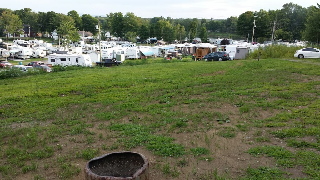 Camping Parc De La Chaudiere | 100 Rue du Camping, Scott, QC G0S 3G0, Canada | Phone: (418) 882-5759