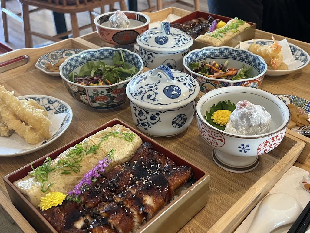 Mont-Brise Cuisine Japonaise | 130 Rue Ste Anne, Sainte-Anne-de-Bellevue, QC H9X 1M4, Canada | Phone: (438) 680-1095