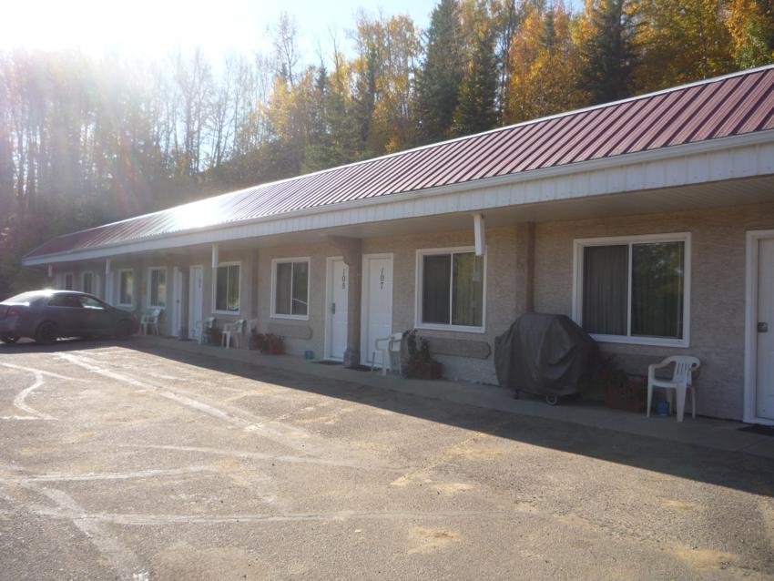 Athabasca Hillside Motel | 4804 46a Ave, Athabasca, AB T9S 1B6, Canada | Phone: (780) 675-5111