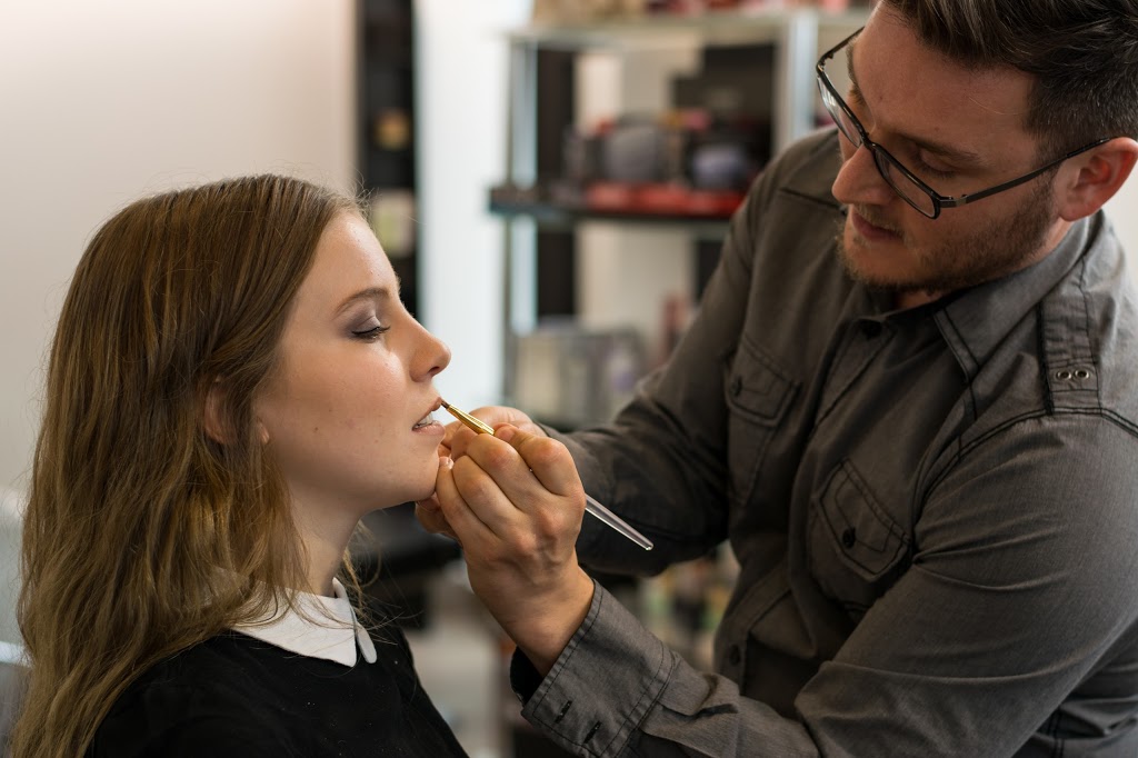 Atelier Mahëva - Coiffure et Spa | 16993 Route Transcanadienne, Kirkland, QC H9H 0A6, Canada | Phone: (514) 426-4247