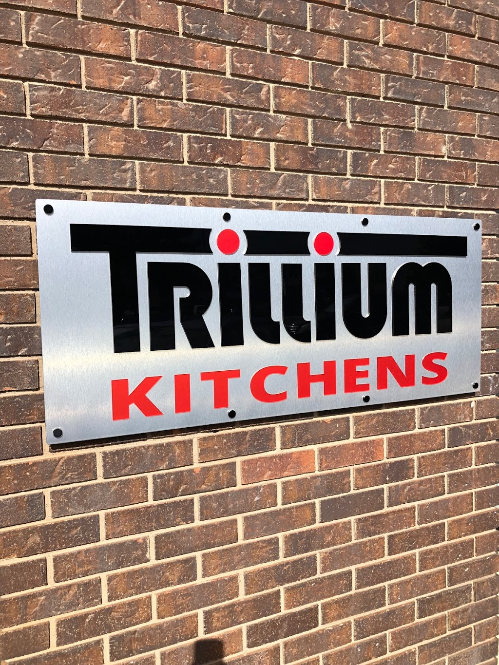 Trillium Kitchens | 447 Speers Rd Unit 2, Oakville, ON L6K 3S7, Canada | Phone: (905) 738-4445