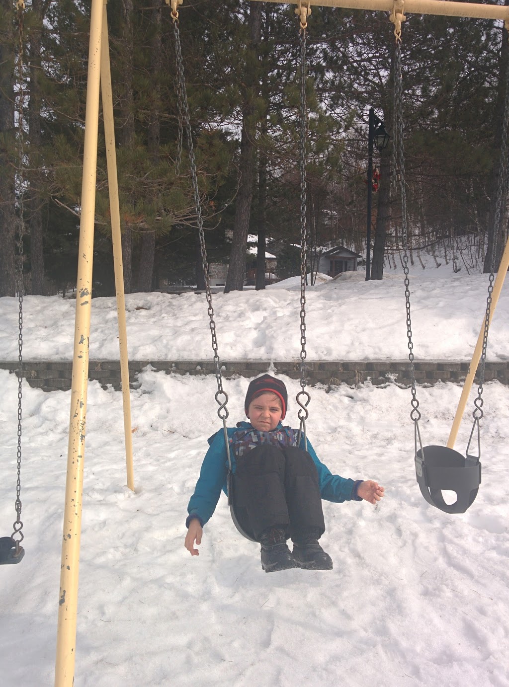 Parc Daniel Lauzon | 2053 Chem. du Village, Mont-Tremblant, QC J8E 1K4, Canada | Phone: (819) 425-8614