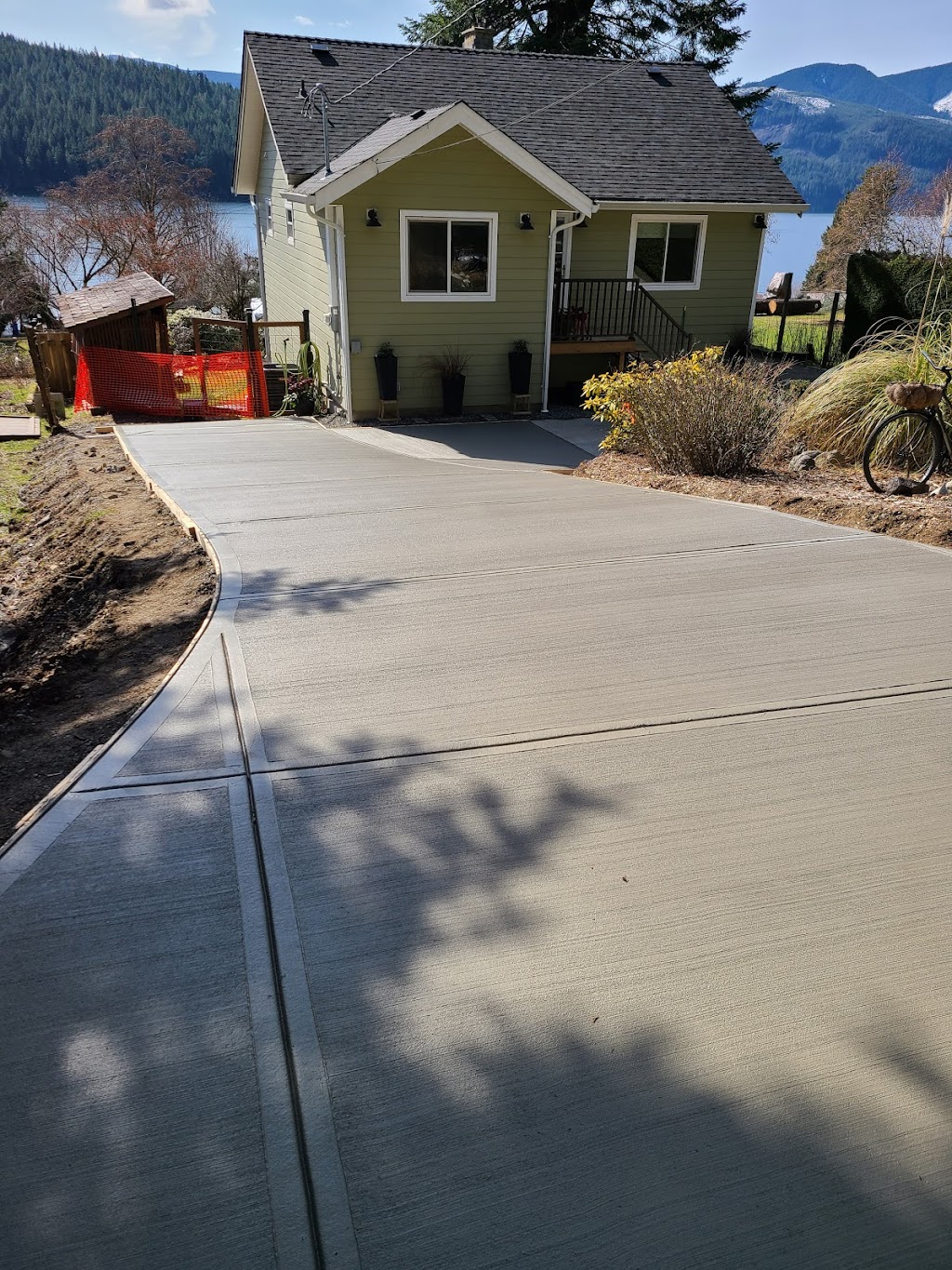 Jackos Concrete Finishing | 1866 Highland Ridge Rd, Shawnigan Lake, BC V0R 2W1, Canada | Phone: (250) 733-0884