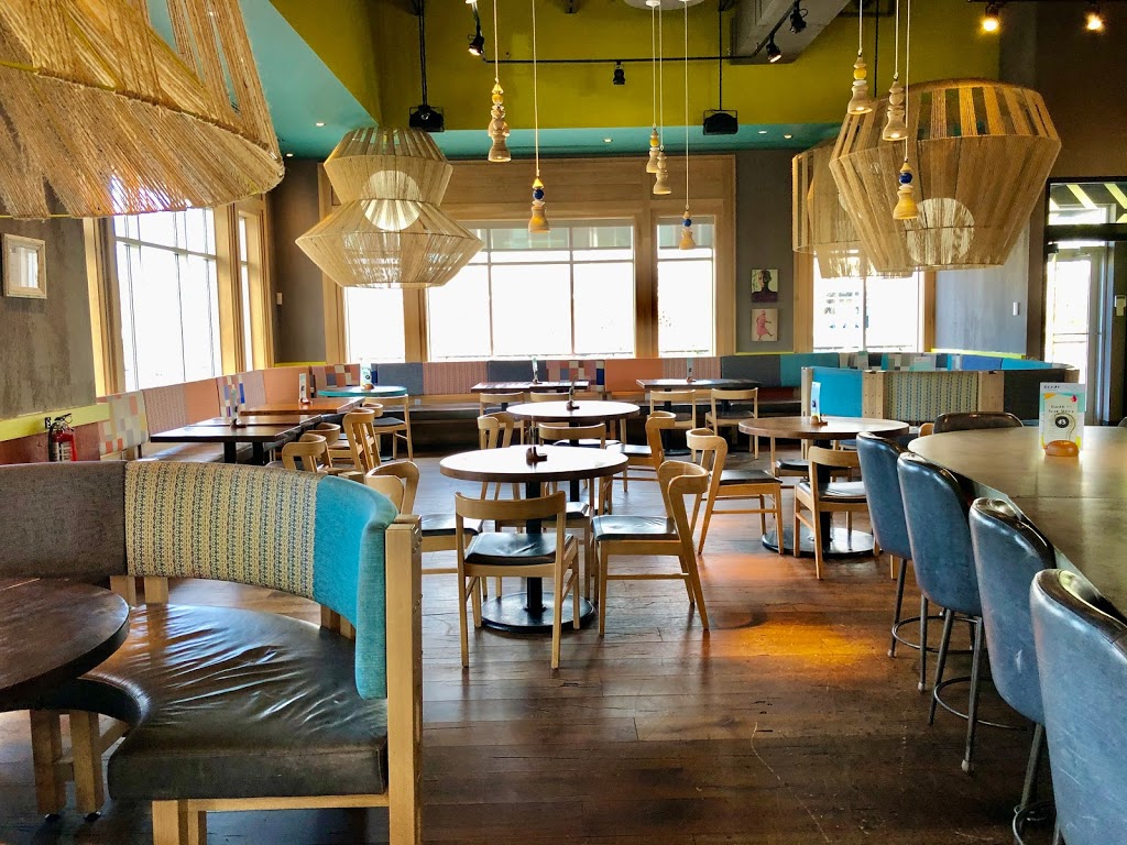 Nandos Calgary Mahogany | Village Market, 7 Mahogany Plaza SE Unit 1370, Calgary, AB T3M 2P8, Canada | Phone: (587) 471-0146