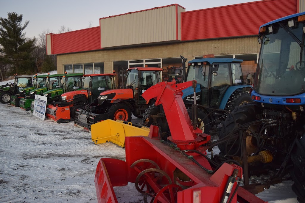 Déneigement Brouillette - Service résidentiel et commercial | 9642 Bd des Hêtres, Shawinigan, QC G9N 4Y3, Canada | Phone: (819) 852-8822