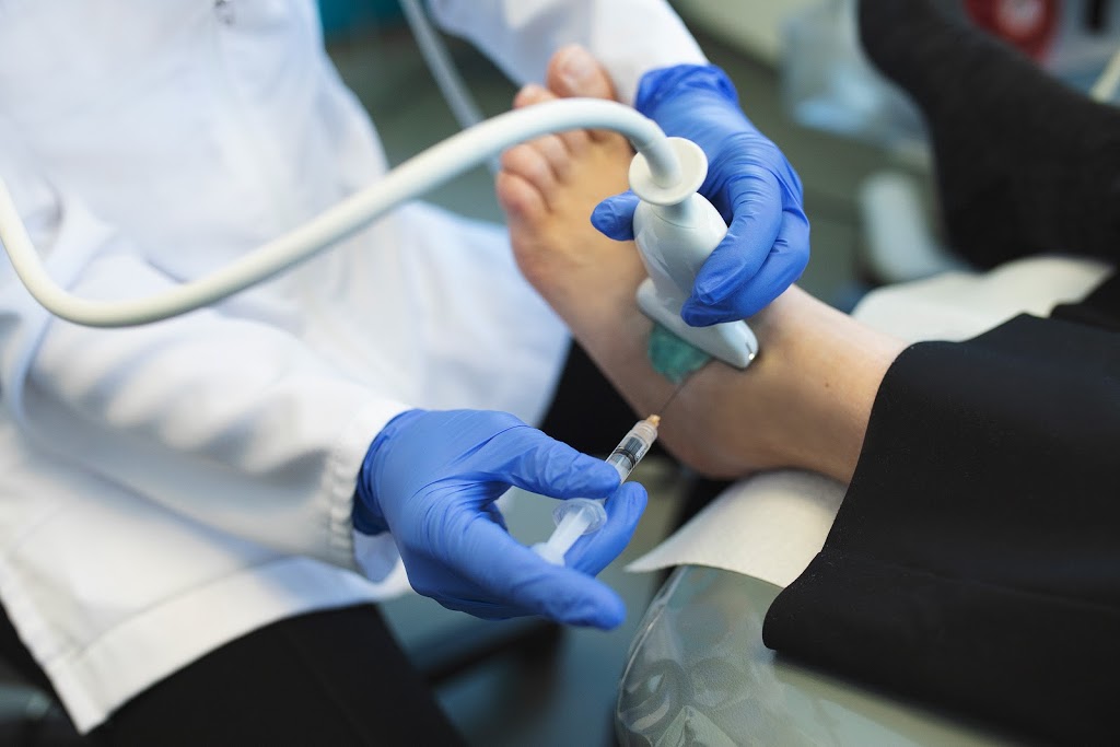 Clinique Podiatrique Beauport | 3333 Rue du Carrefour local A240, Québec, QC G1C 5R9, Canada | Phone: (418) 914-2447