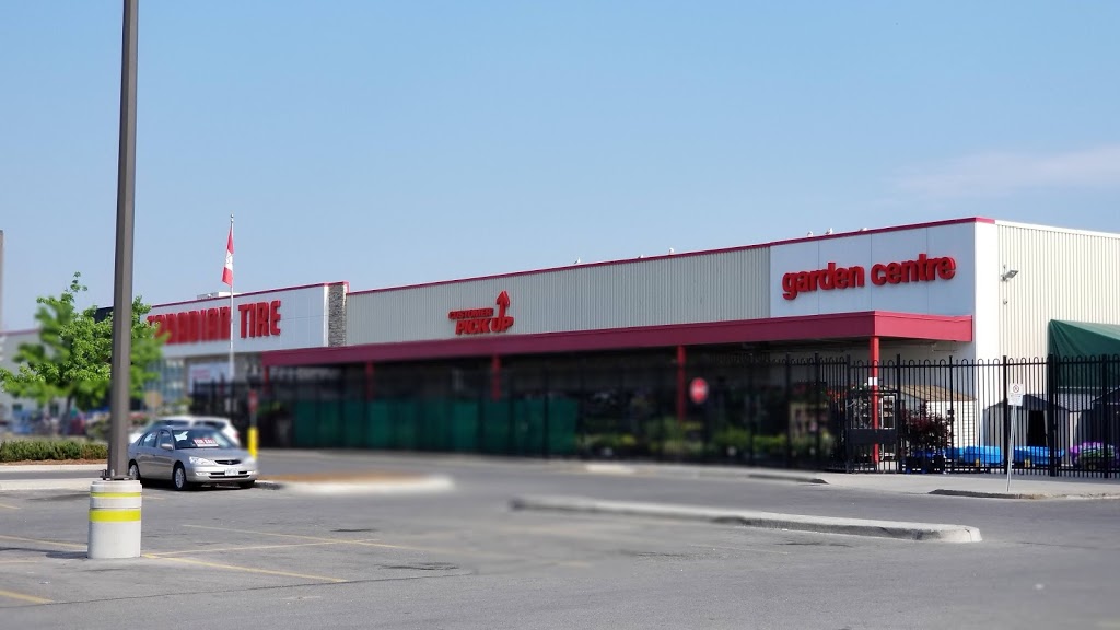 Grimsby Square Shopping Centre | 44 Livingston Ave, Grimsby, ON L3M 1L1, Canada