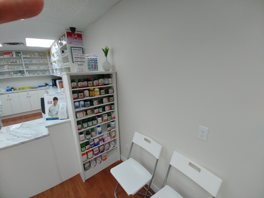 HealthCare Pharmacy Pharmachoice | 866 12th St, New Westminster, BC V3M 4K3, Canada | Phone: (604) 540-1325
