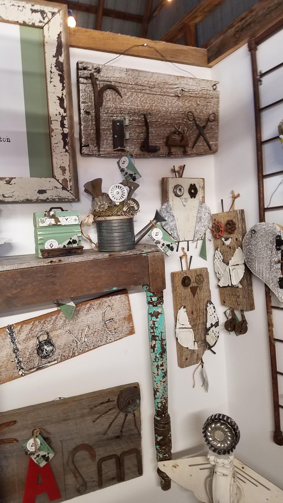 The Rustic Feather | Norfolk County, ON N0E 1P0, Canada | Phone: (519) 420-9662