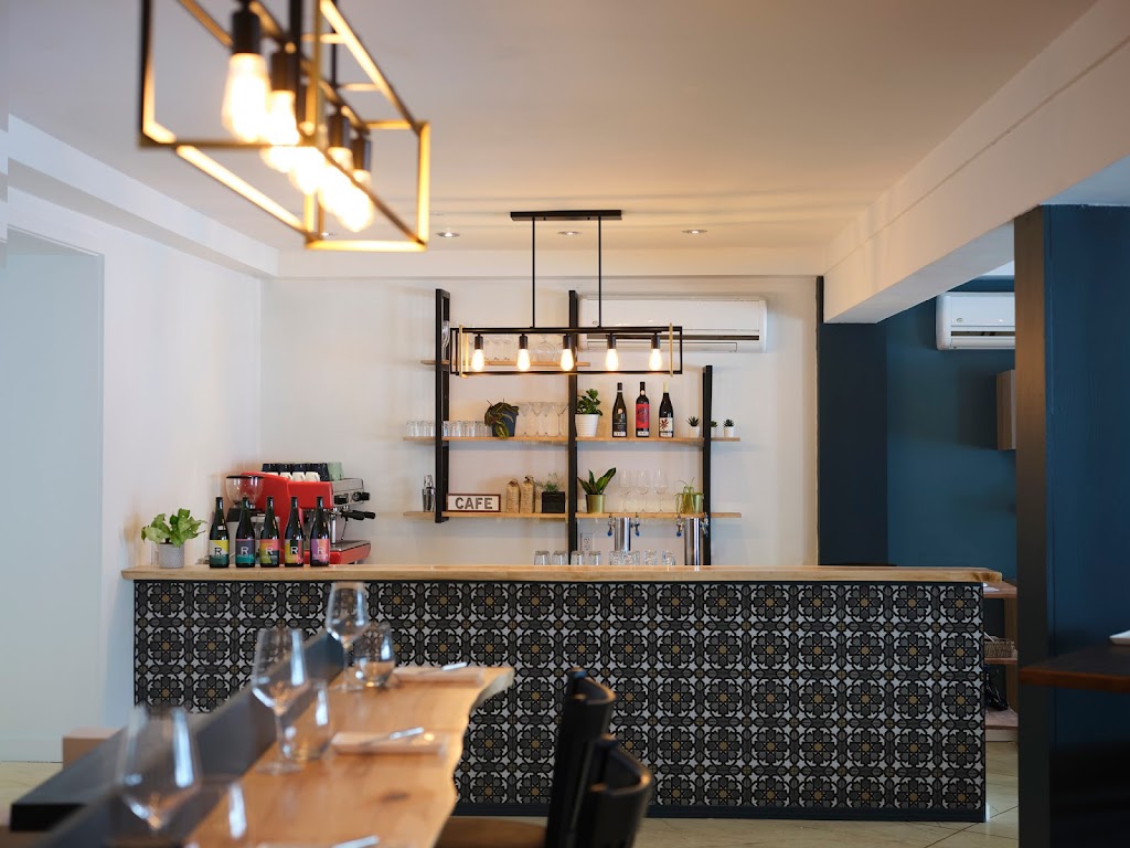 Au Comptoir MarCel | 380 Rue Principale O, Magog, QC J1X 2A9, Canada | Phone: (819) 843-0905