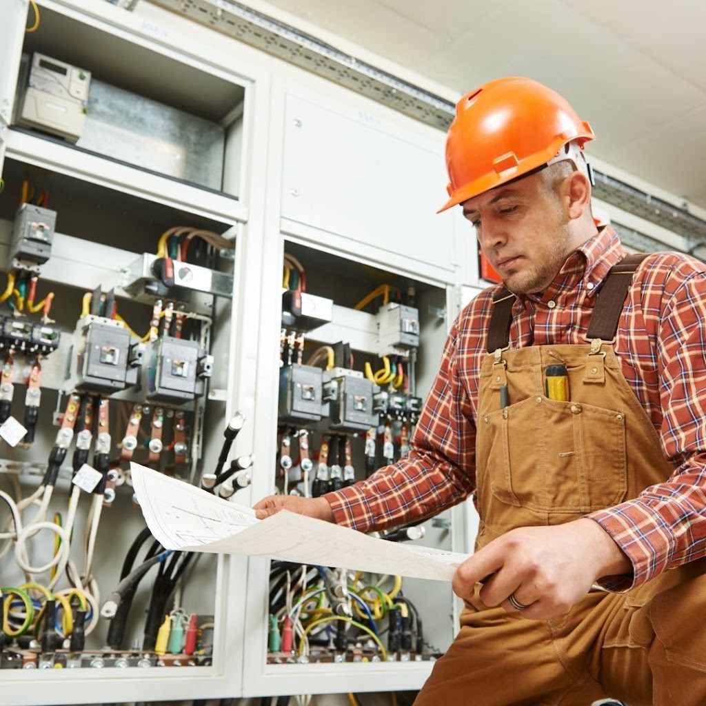 Electrician Experts Chilliwack | 45922 Higginson Rd, Chilliwack, BC V2R 2C7, Canada | Phone: (604) 332-9766