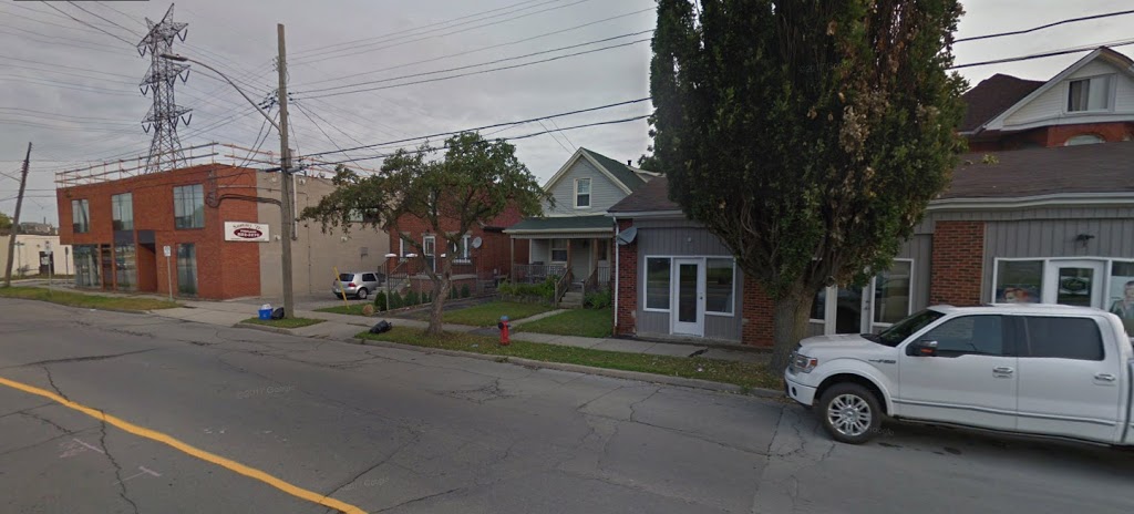 VapeNorth Distribution And Warehouse | 1657 Main St E, Hamilton, ON L8H 1C7, Canada | Phone: (905) 407-8273