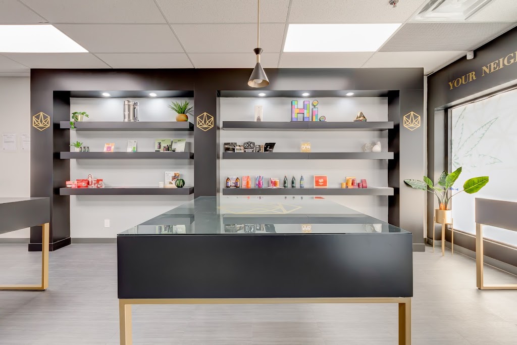 Hidden Leaf Cannabis Co. | 1 Wexford Rd Unit 4, Brampton, ON L6Z 2W1, Canada | Phone: (416) 736-9014