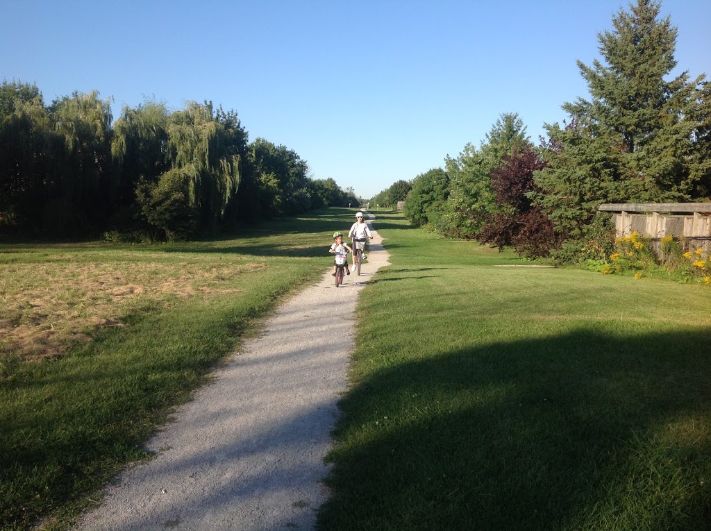 Neyagawa Park | 540 River Glen Blvd, Oakville, ON L6H, Canada | Phone: (905) 845-6601