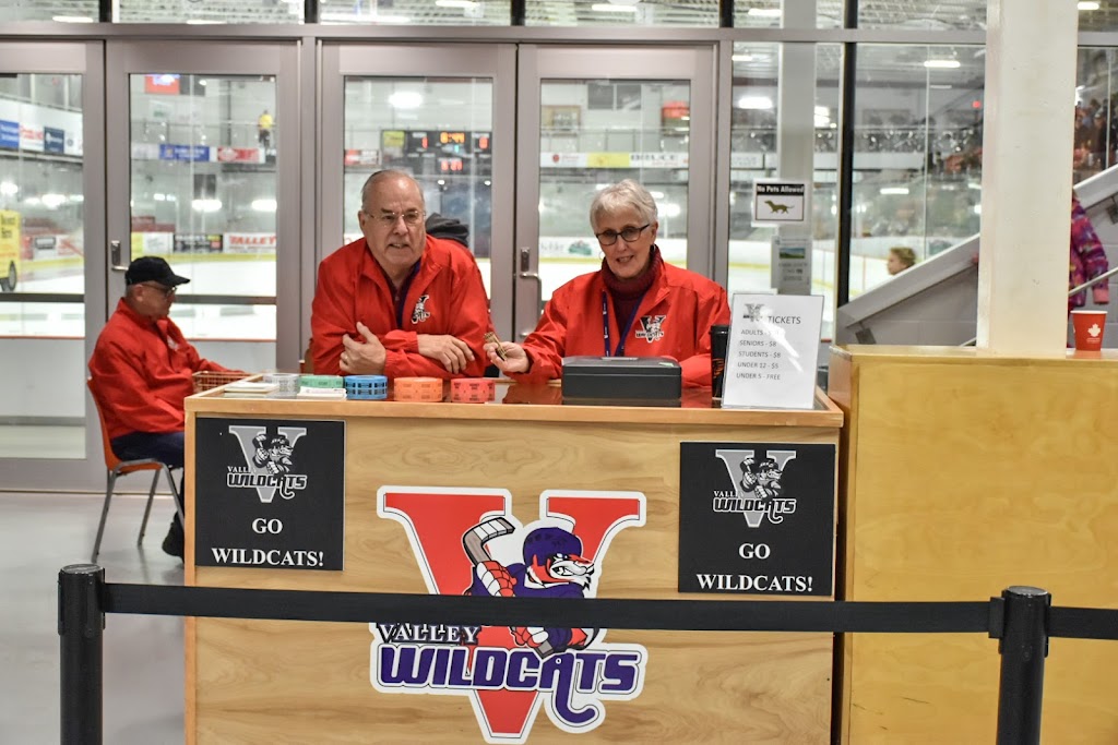 KINGS MUTUAL CENTURY CENTRE | 250 Veterans Dr, Berwick, NS B0P 1E0, Canada | Phone: (902) 538-9070