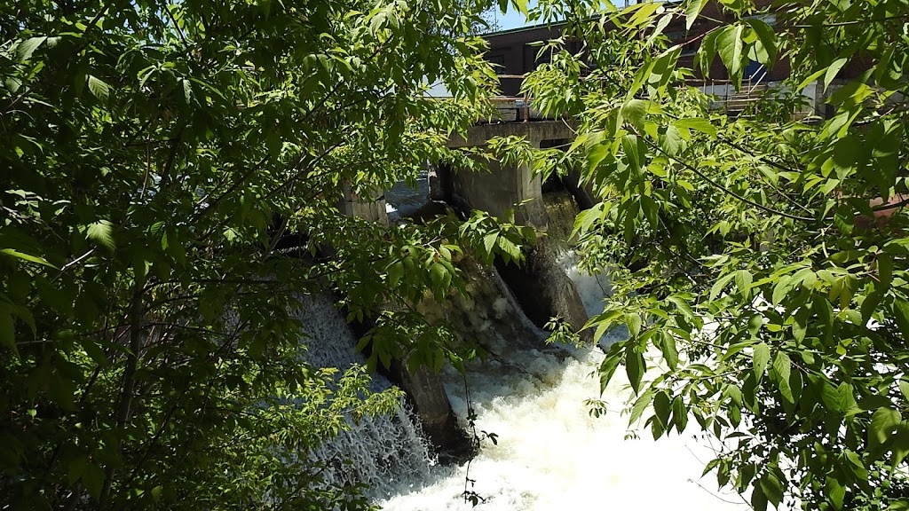 Rideau Canal Visitor Centre | 34 Beckwith St S, Smiths Falls, ON K7A 2A8, Canada | Phone: (613) 283-5170