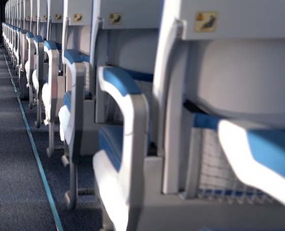 Air Transat | Palmerston Blvd, Toronto, ON M5S 2R3, Canada | Phone: (888) 215-3451