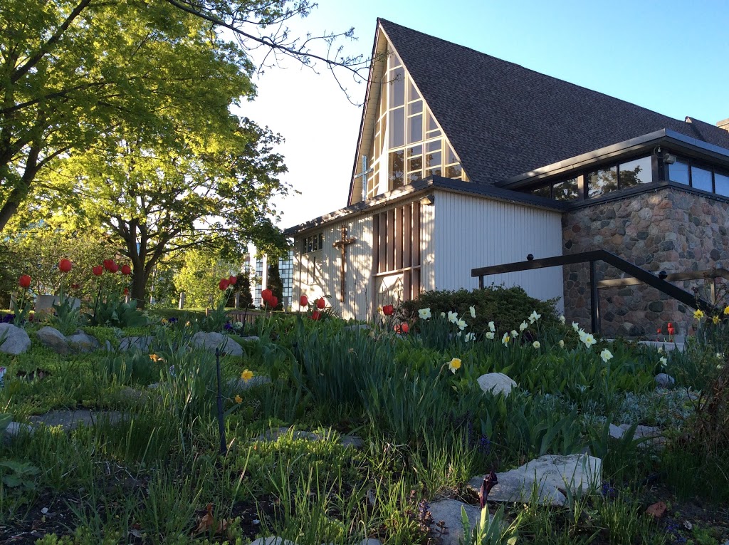St Hilarys Church | 2055 Hurontario St, Mississauga, ON L5A 2E6, Canada | Phone: (905) 279-2304