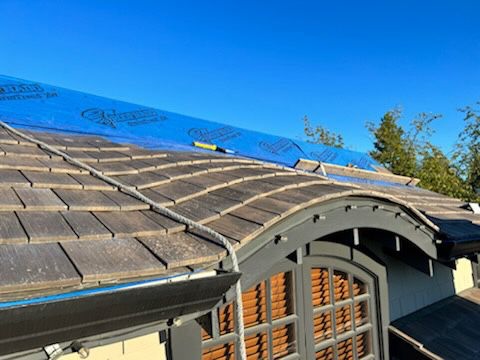 Swift Roofing Contractor Vancouver - Richmond | 5759 Musgrave Crescent, Richmond, BC V7C 5N6, Canada | Phone: (236) 833-9000