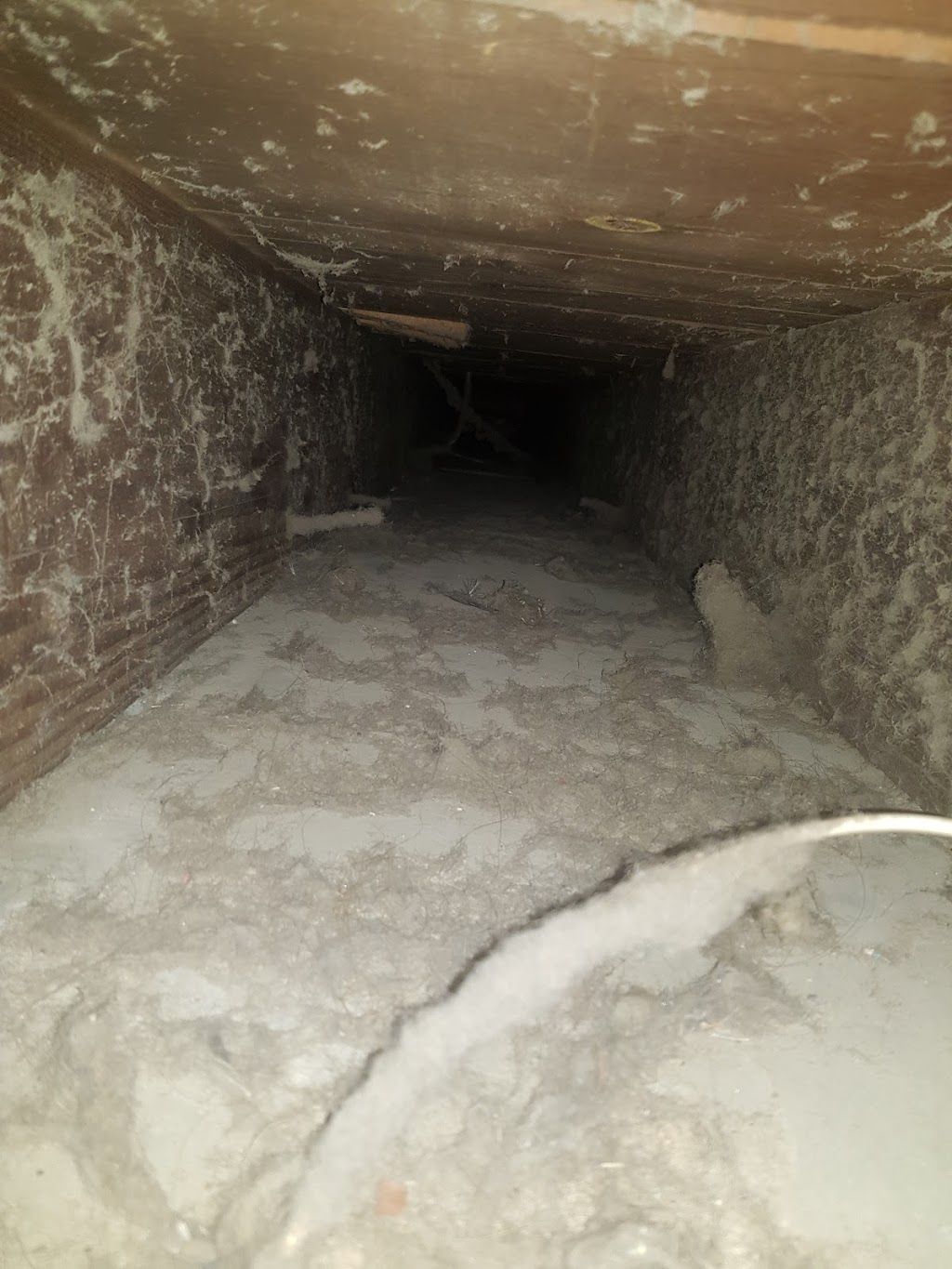 Airways Dryer Vent and Duct Services | 82 Langside St #1, Winnipeg, MB R3C 1Z2, Canada | Phone: (204) 808-9196