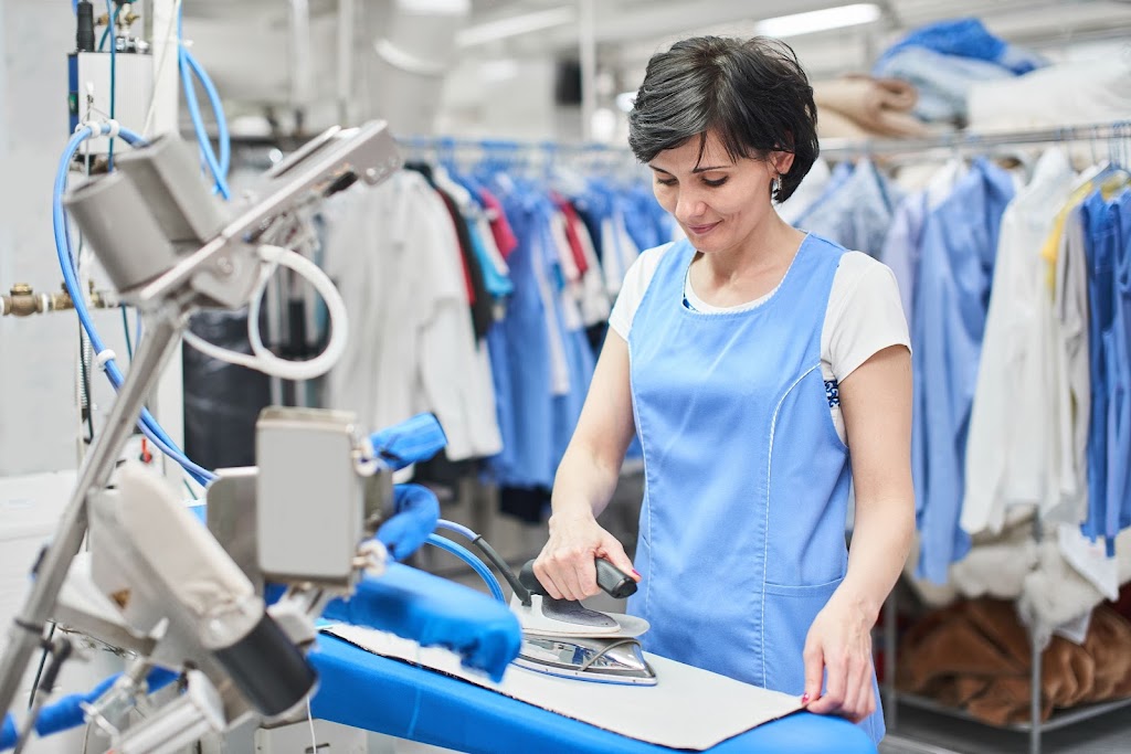 Skip Your Laundry Canada | 7722 99 St NW, Edmonton, AB T6E 3S5, Canada | Phone: (587) 974-4479
